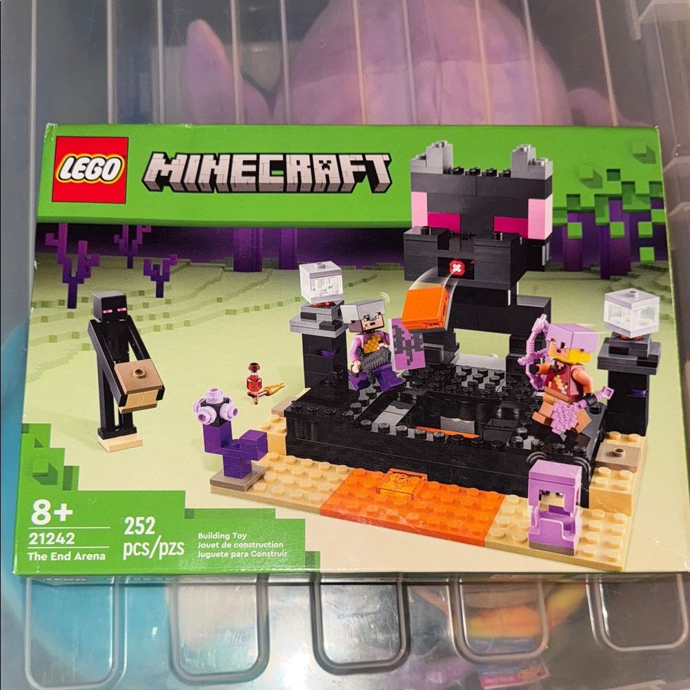 LEGO Minecraft End Arena Set with Purple and Black